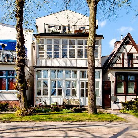Ferienwohnungen -Am Strom 41- In Warnemuende Rostock Esterno foto